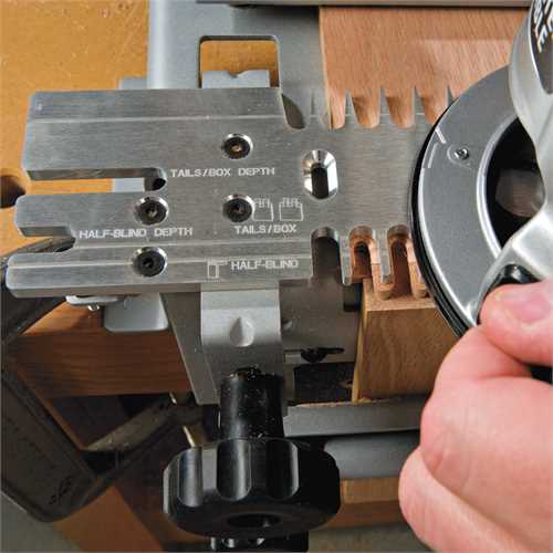 Porter Cable Product Details for 12 in. Deluxe Dovetail Jig Combination